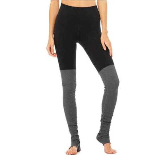 ALO Yoga Pants - Alo Yoga Goddess Legging